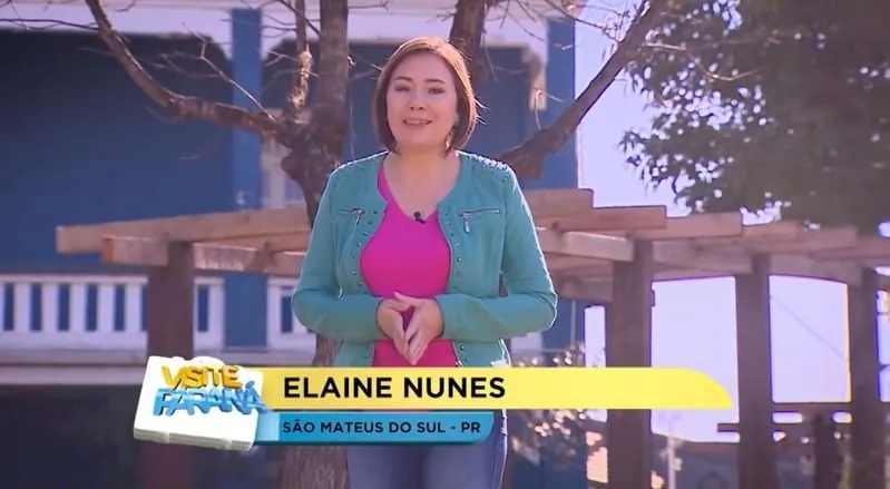 Elaine apresentando em São Mateus do Sul, PR
